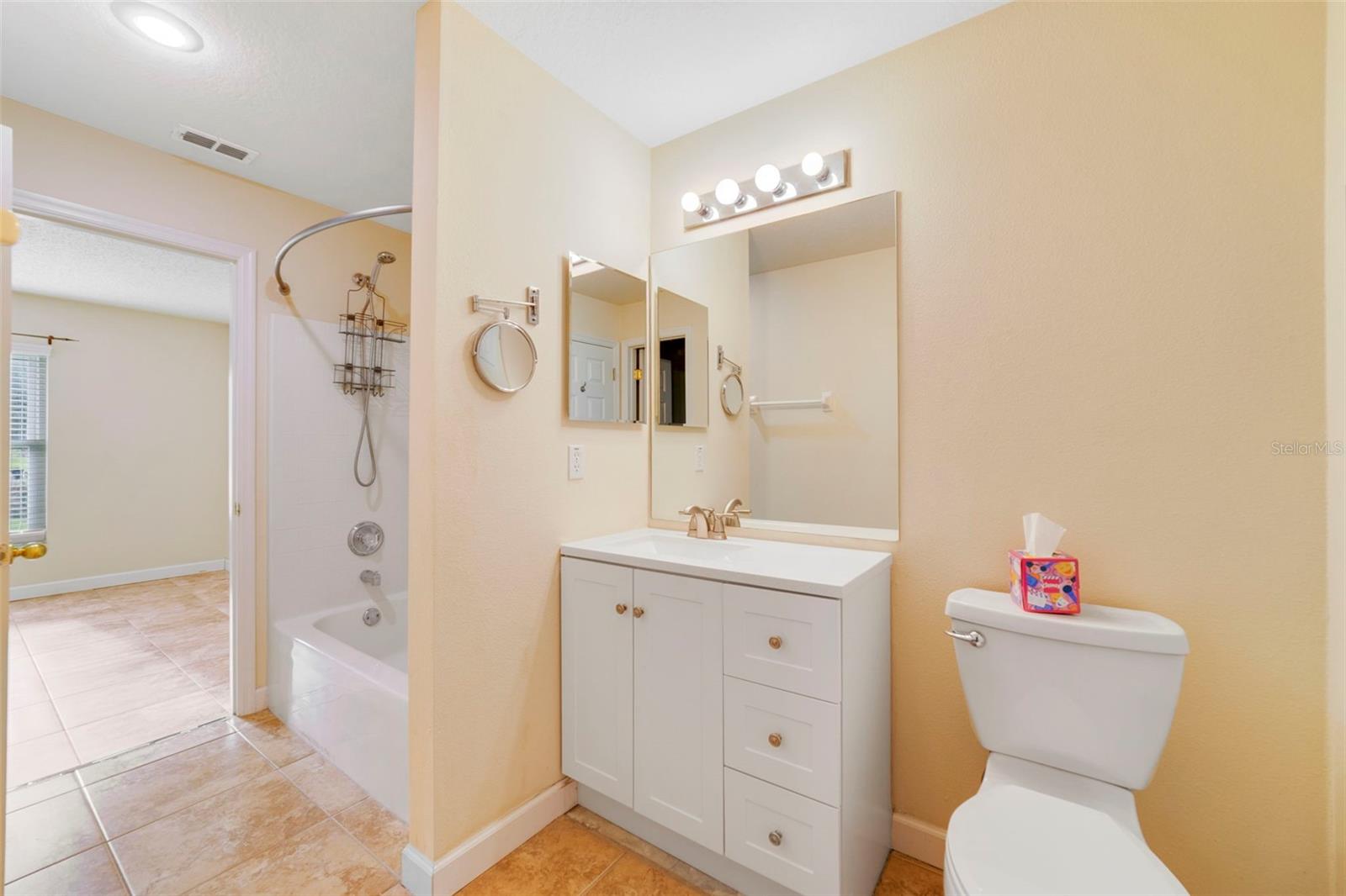 OAK VALLEY PH IA - Residential