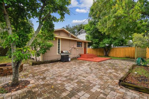 A home in TAMPA