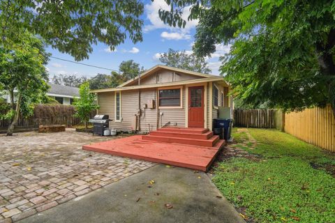 A home in TAMPA