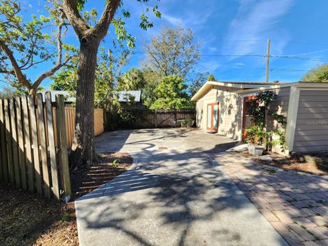 A home in TAMPA