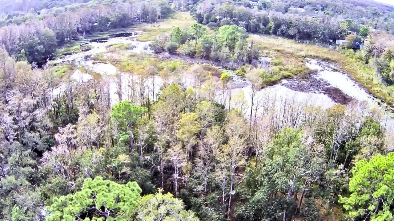 MOON LAKE ESTATES - Residential