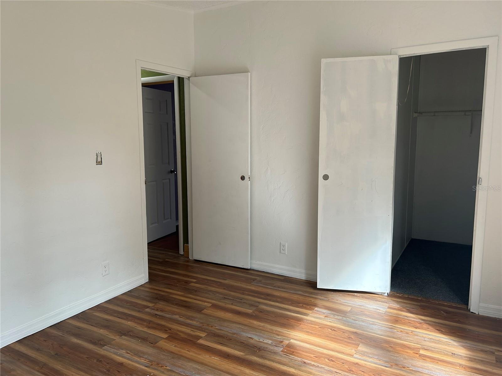 MOON LAKE ESTATES - Residential