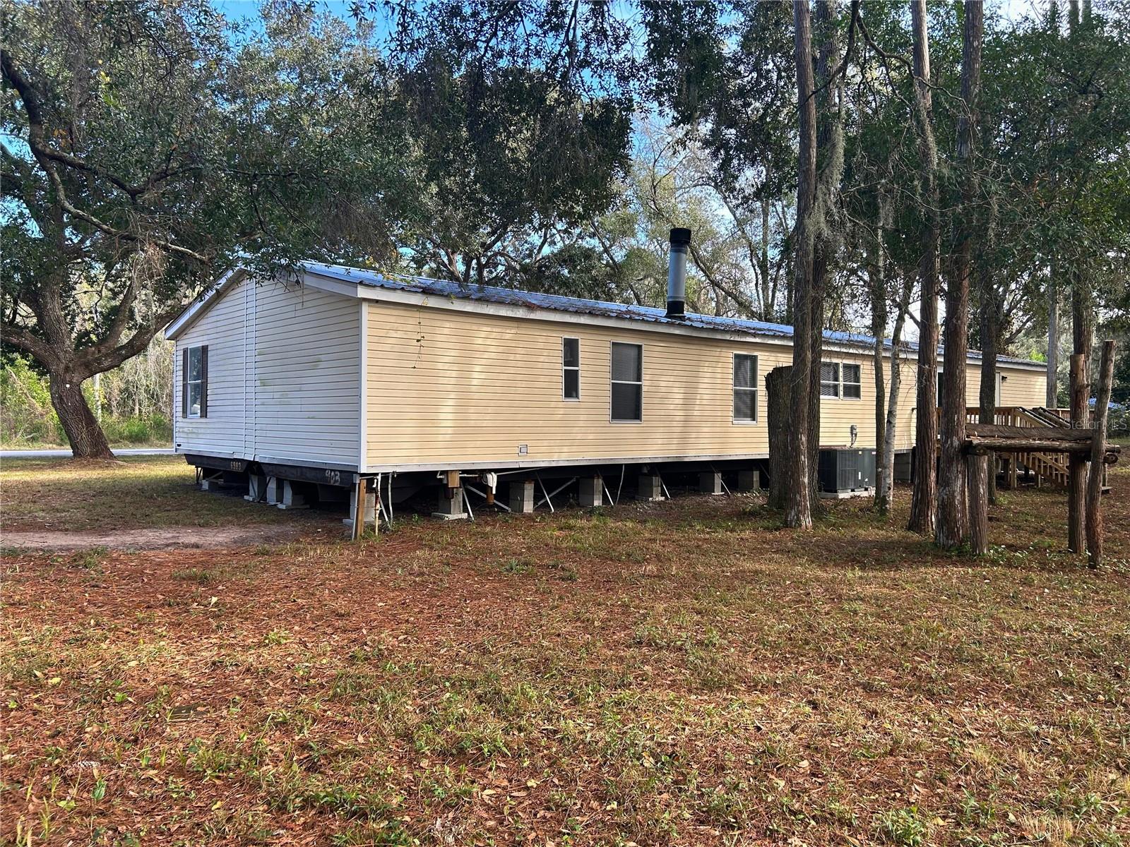 MOON LAKE ESTATES - Residential