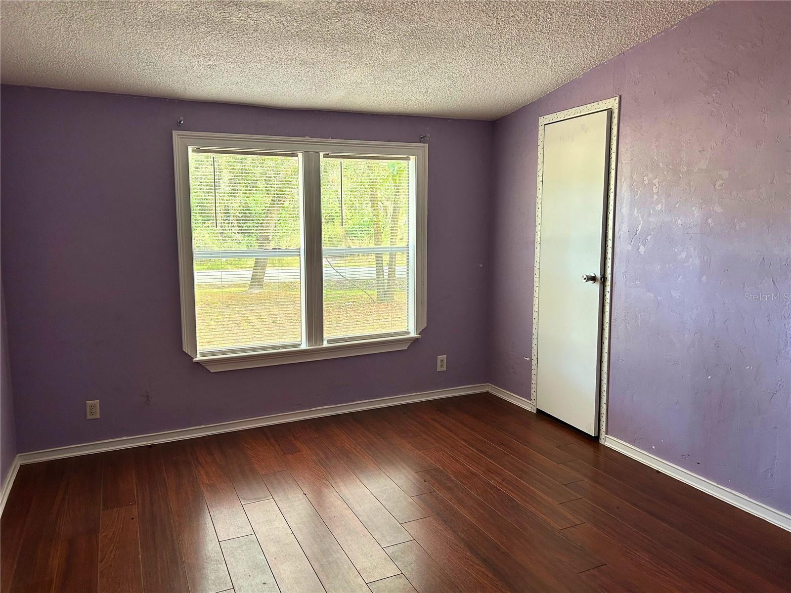 MOON LAKE ESTATES - Residential