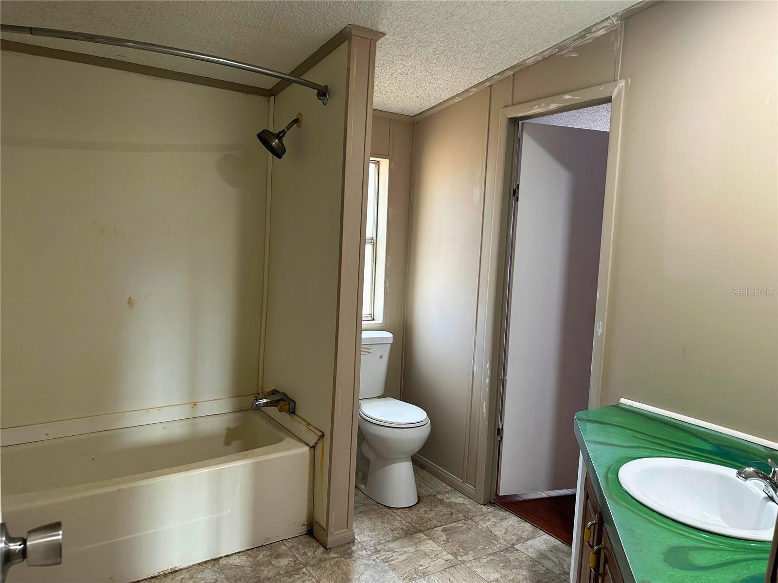 MOON LAKE ESTATES - Residential