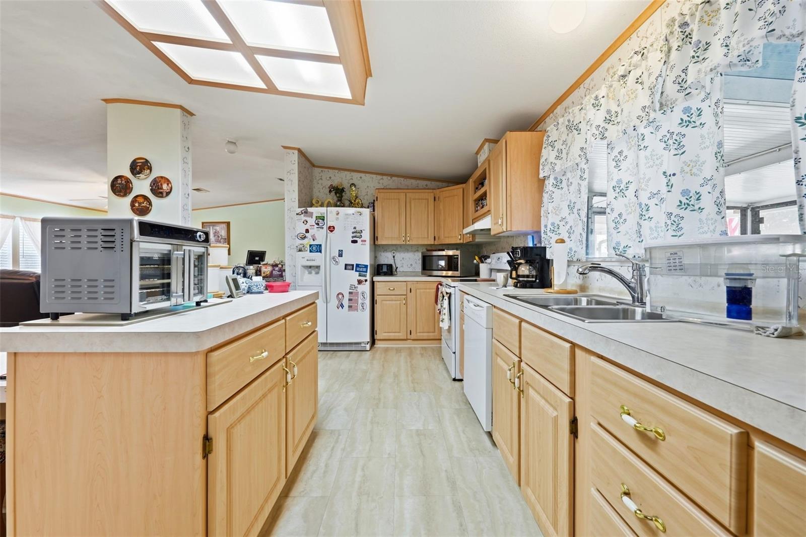 OAK RIDGE ESTATES - Residential