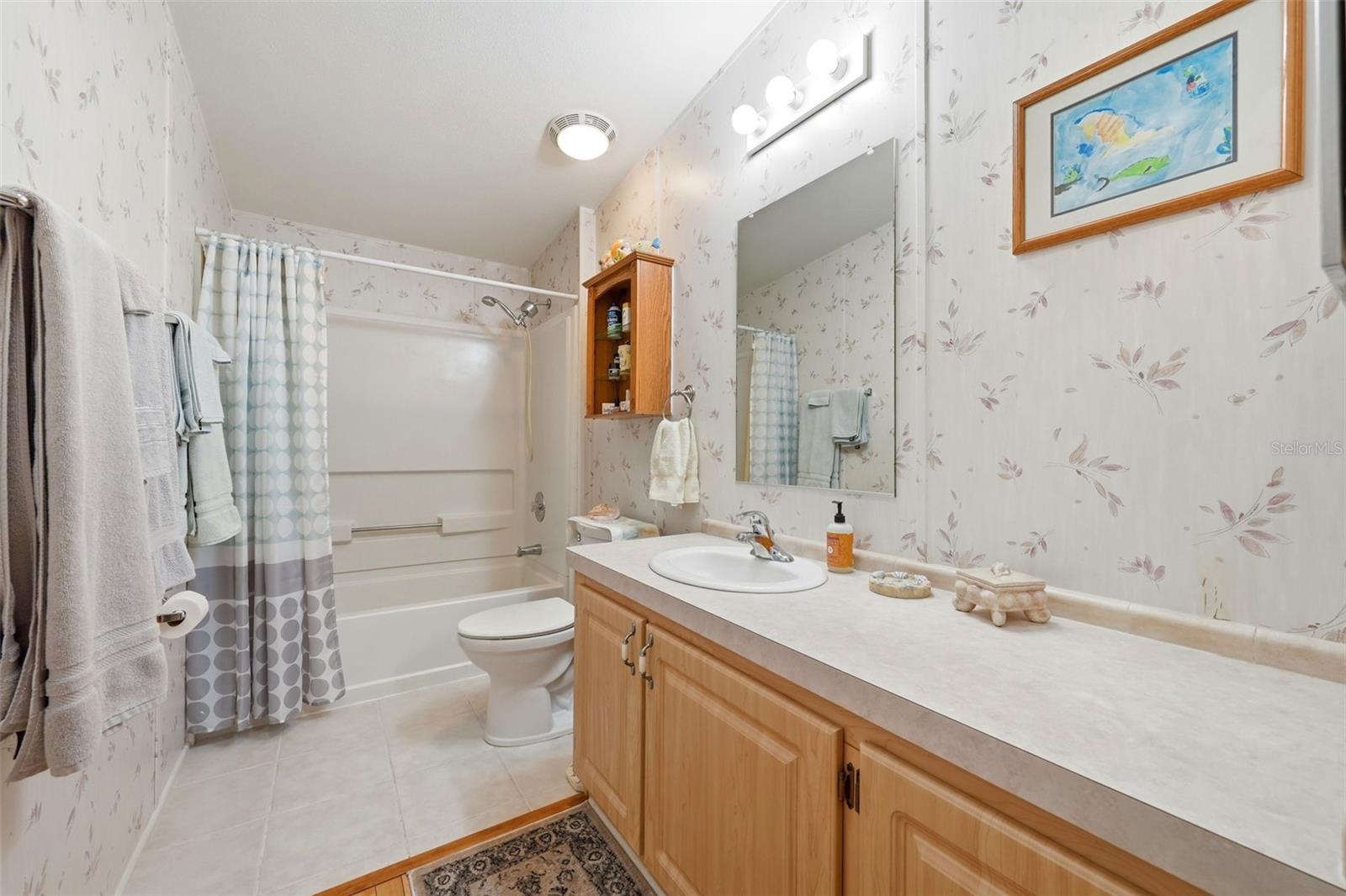 OAK RIDGE ESTATES - Residential