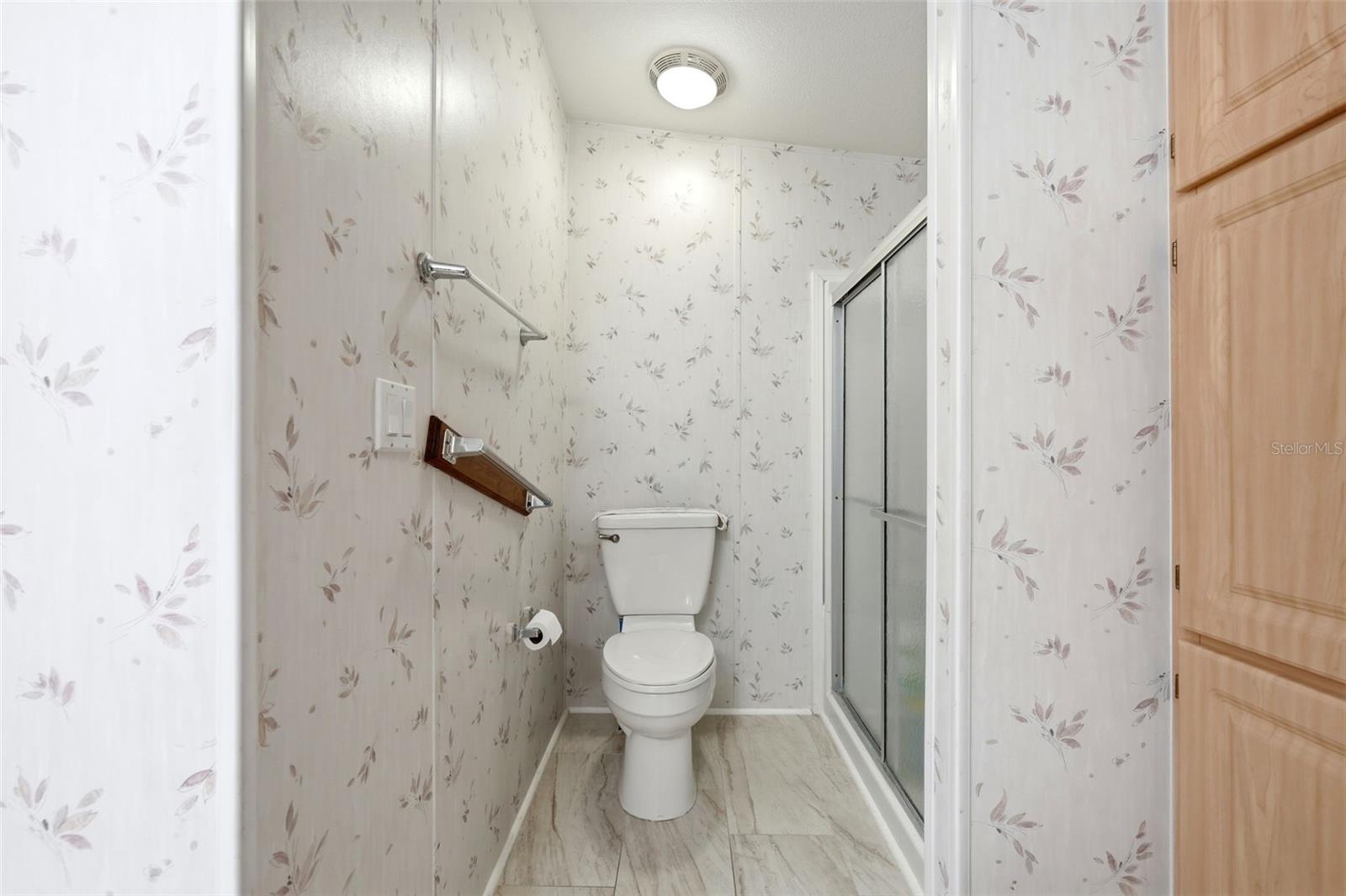 OAK RIDGE ESTATES - Residential