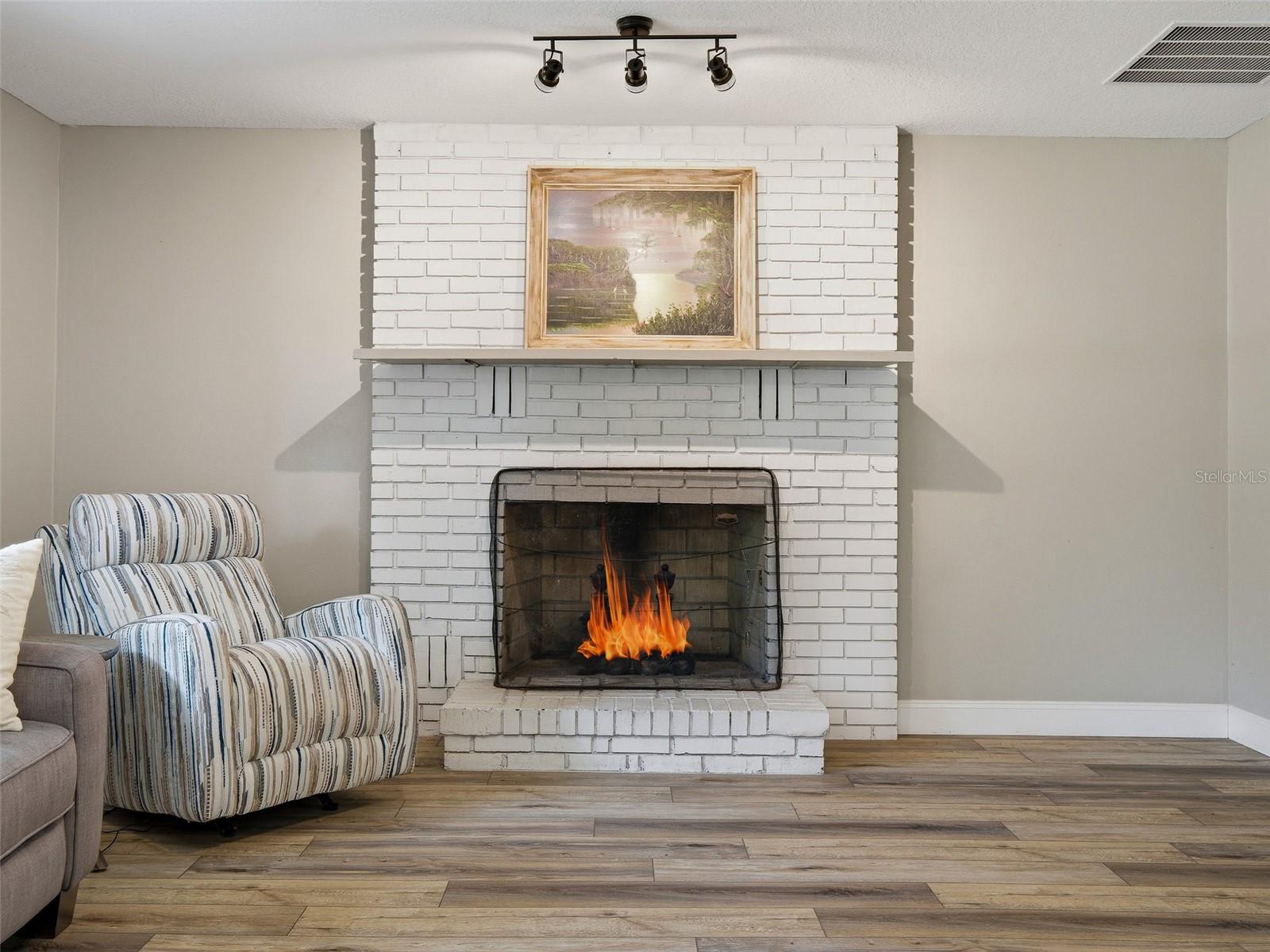 GROVELAND HEIGHTS - Residential