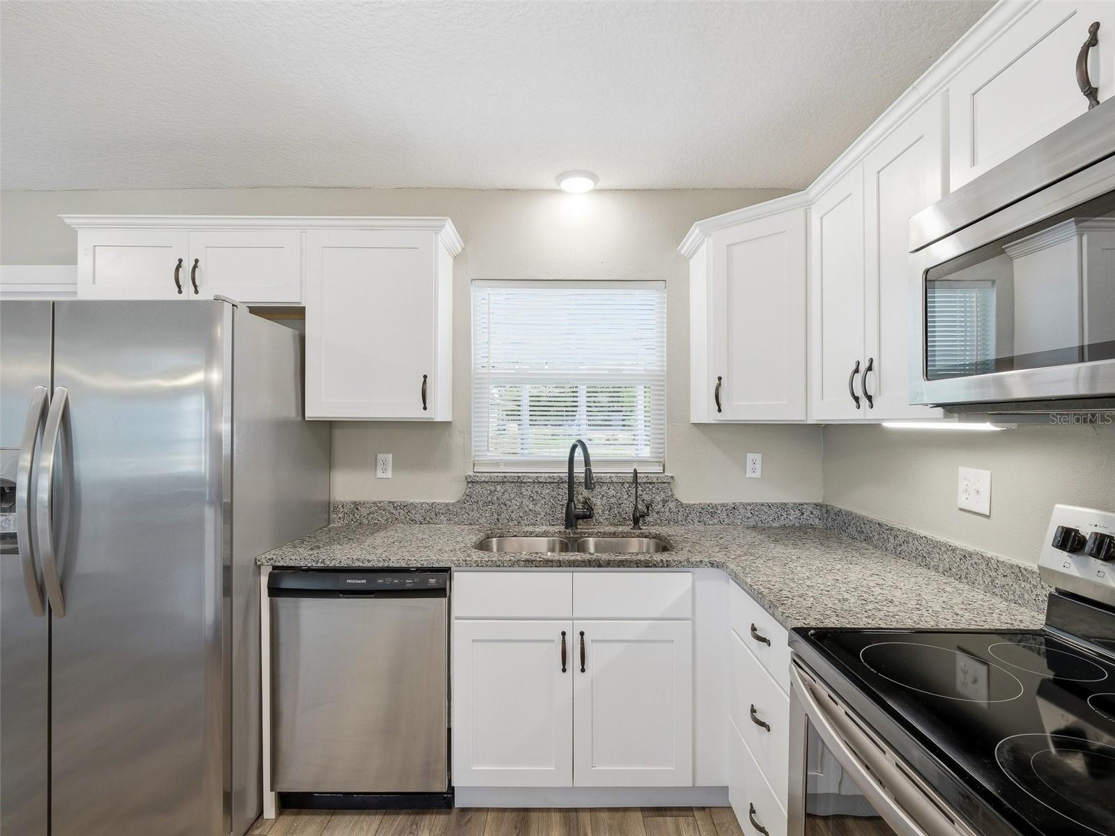 GROVELAND HEIGHTS - Residential