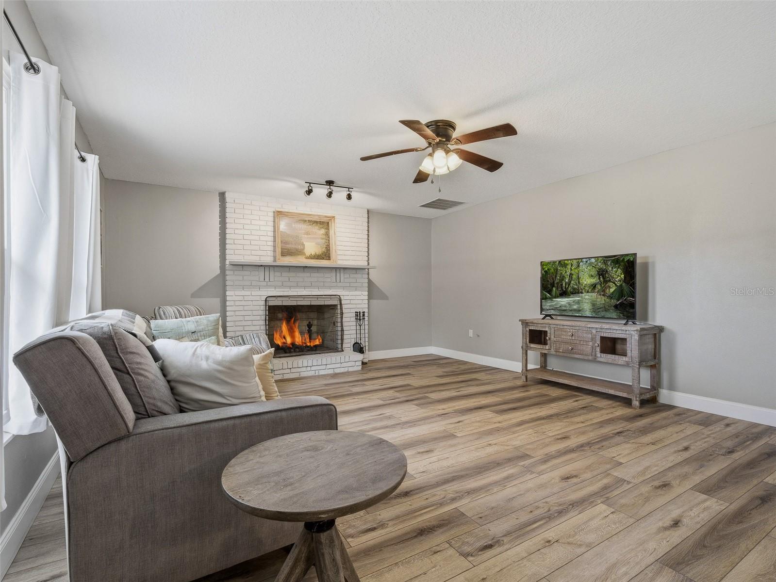 GROVELAND HEIGHTS - Residential