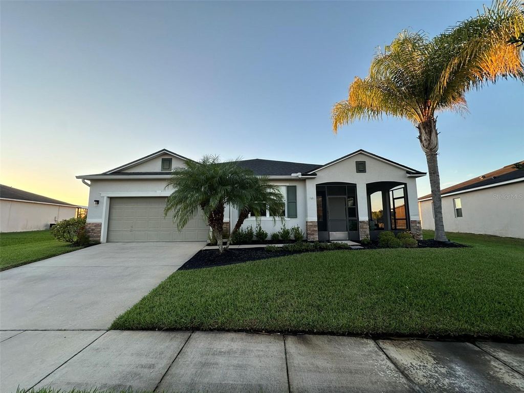 Photo of 3008 Boat Lift Road, Kissimmee, FL 34746 (MLS # O6375106)