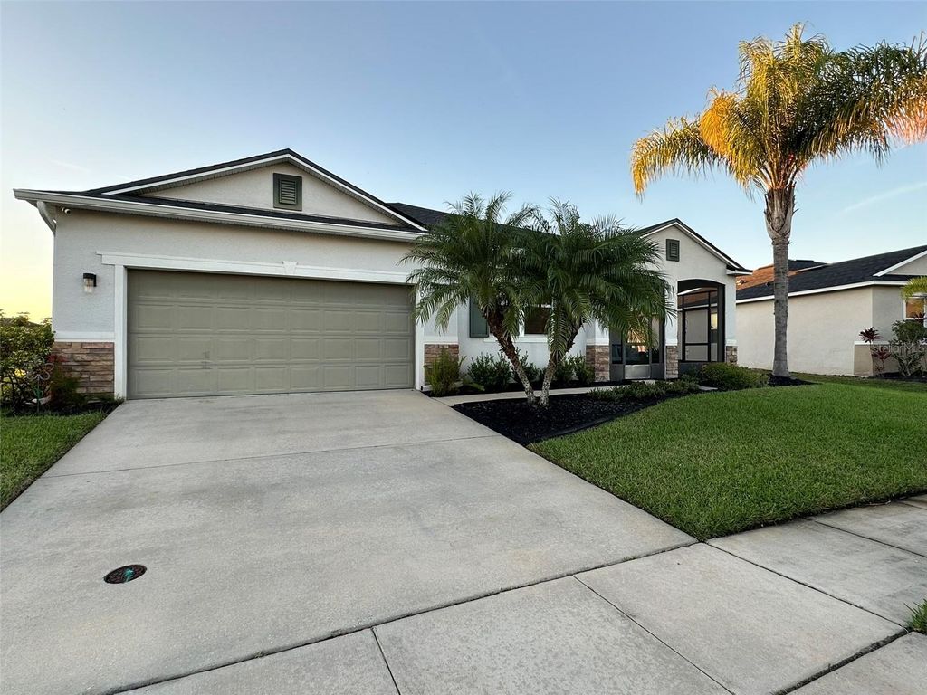 Photo of 3008 Boat Lift Road, Kissimmee, FL 34746 (MLS # O6375106)