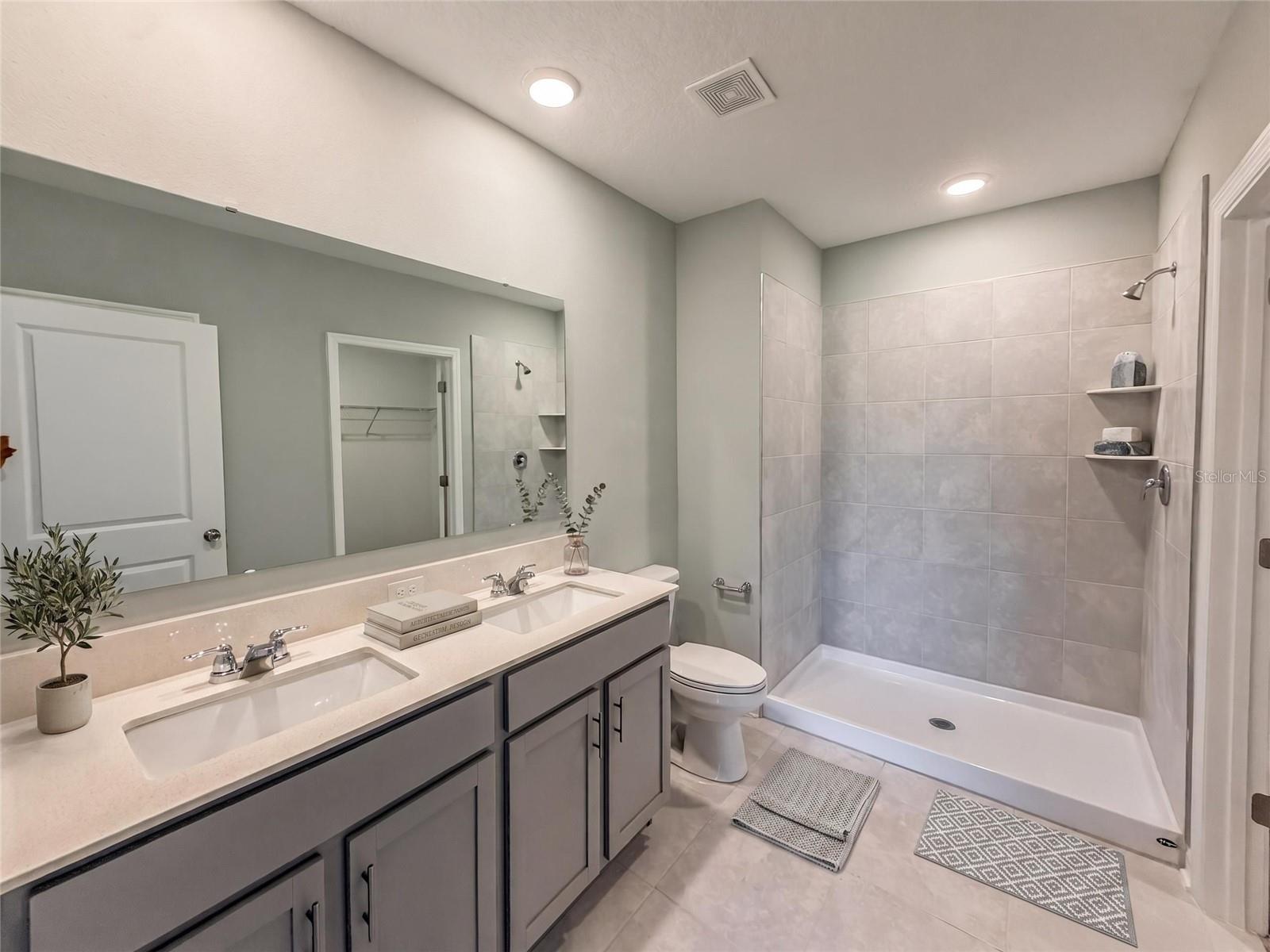 EDGEWATER PRESERVE PH 1 - Residential