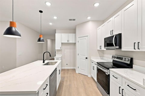 Tiny photo for 25115 Quaker Ridge Avenue, Mount Plymouth, FL 32776 (MLS # O6429755)