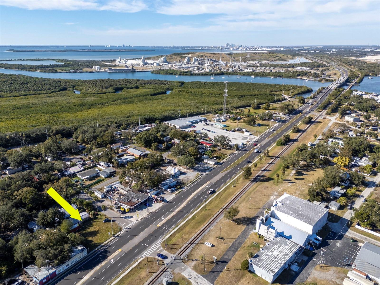 10007 S 41 HIGHWAY, GIBSONTON, FL, 33534 2 10007 S 41 HIGHWAY