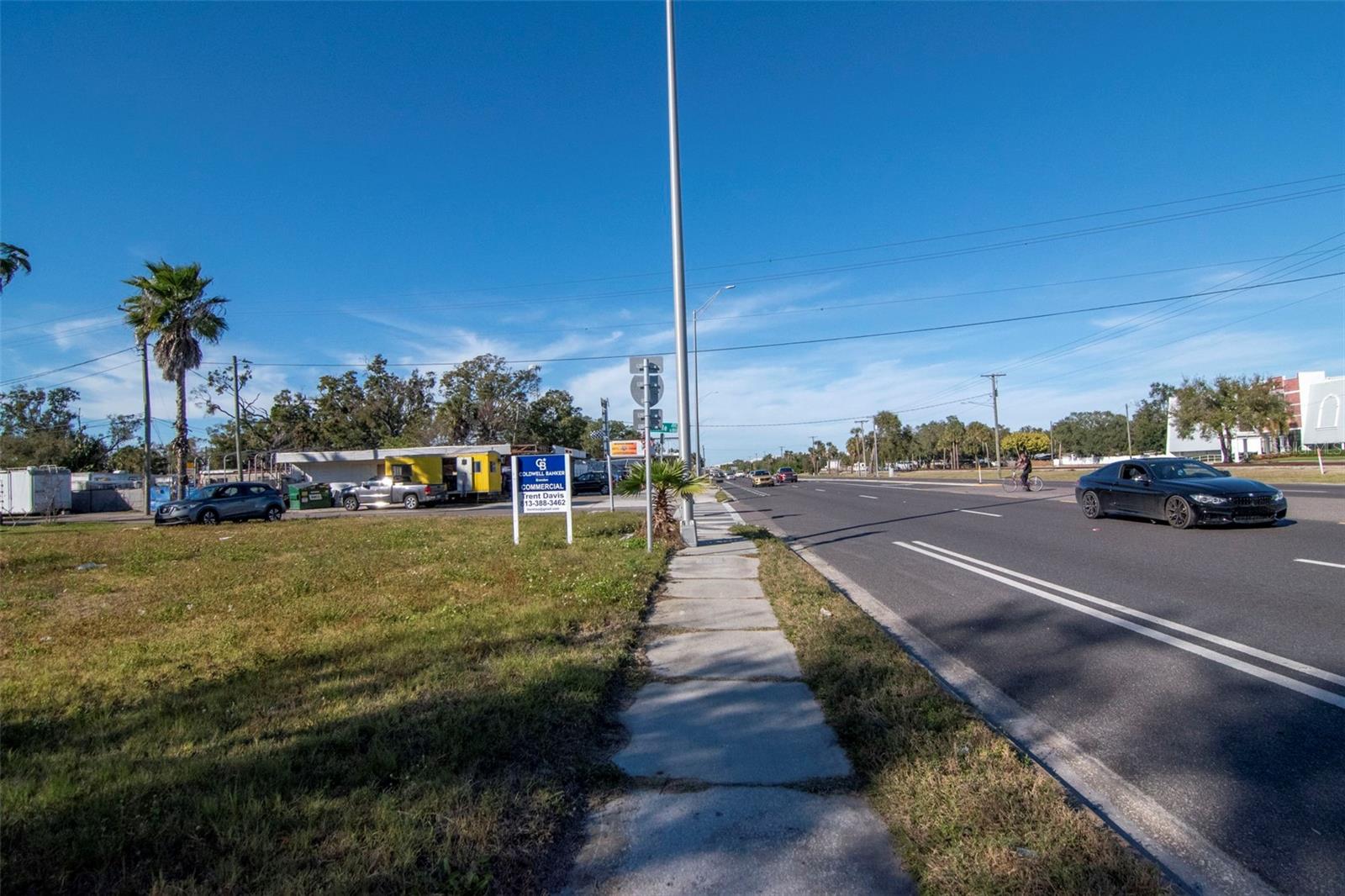 GIBSONTON ON THE BAY - Land