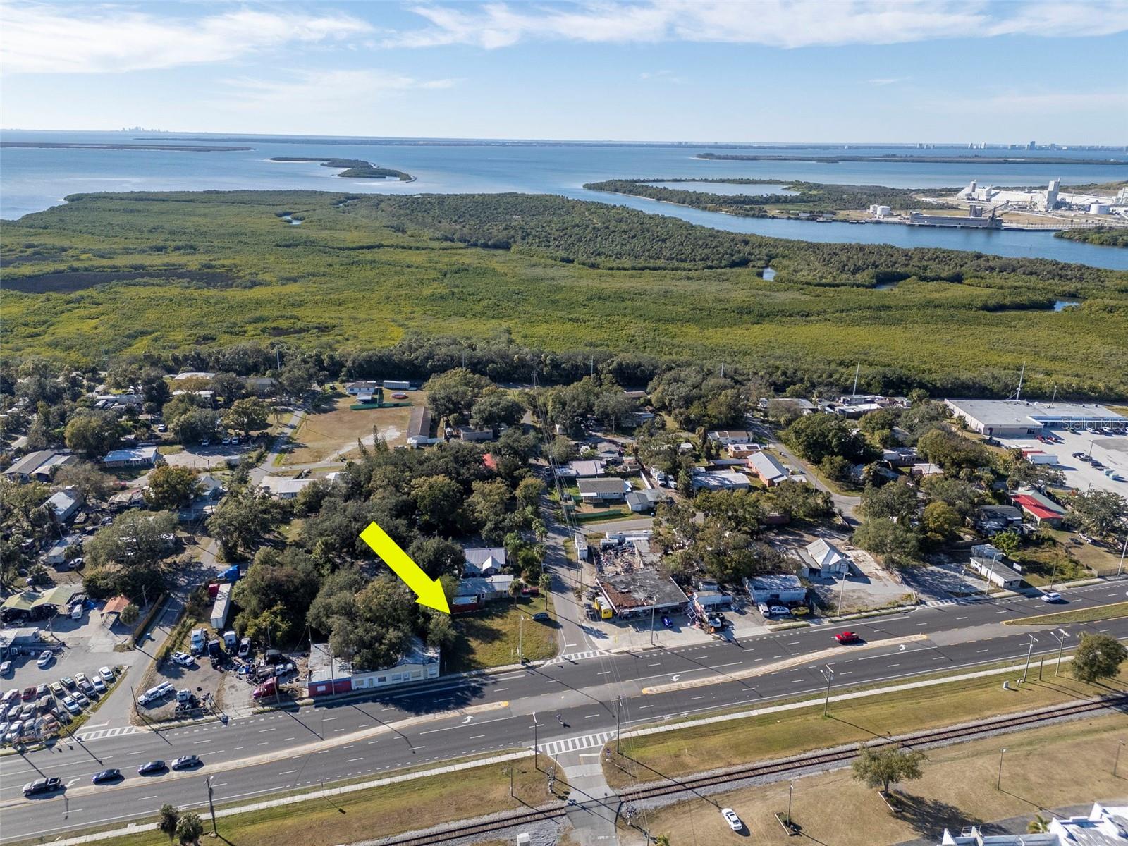 GIBSONTON ON THE BAY - Land