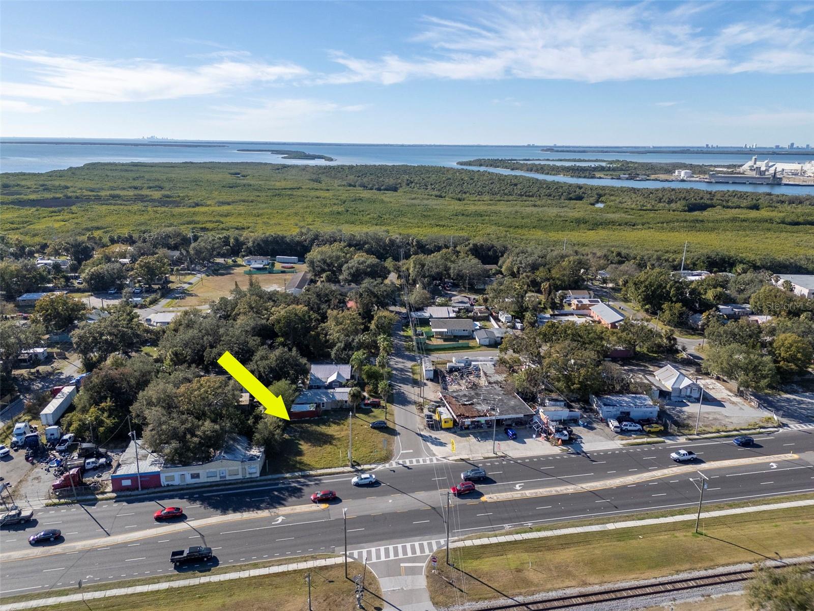 10007 S 41 HIGHWAY, GIBSONTON, FL, 33534 4 10007 S 41 HIGHWAY