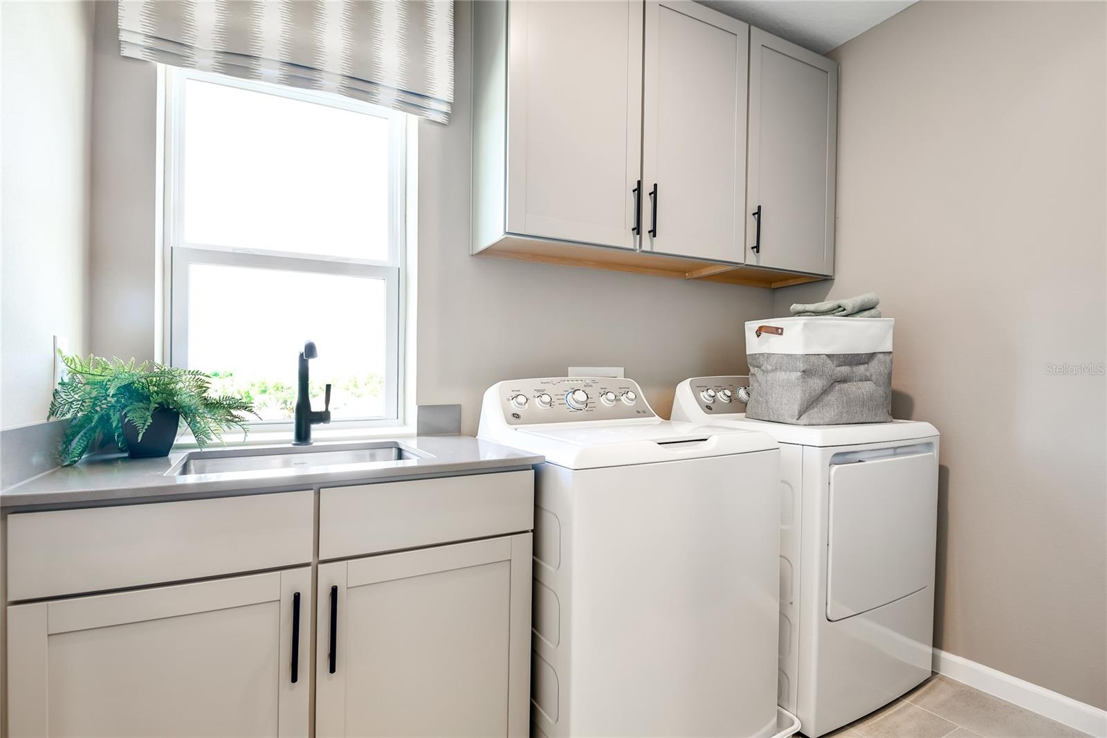 SEAPORT VILLAGE - Residential