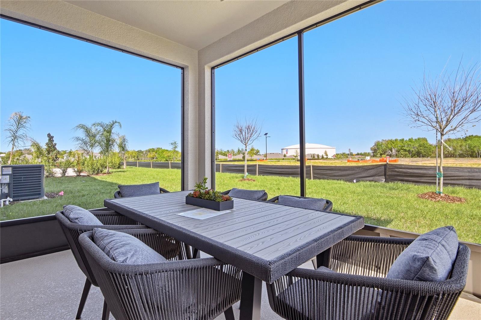 SEAPORT VILLAGE - Residential