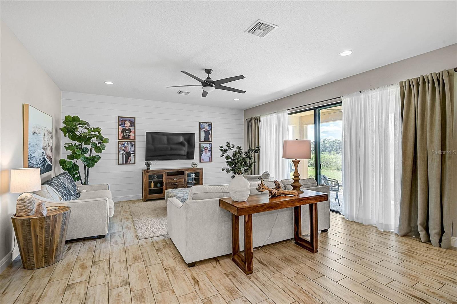 CROSSWIND RANCH PH IA - Residential