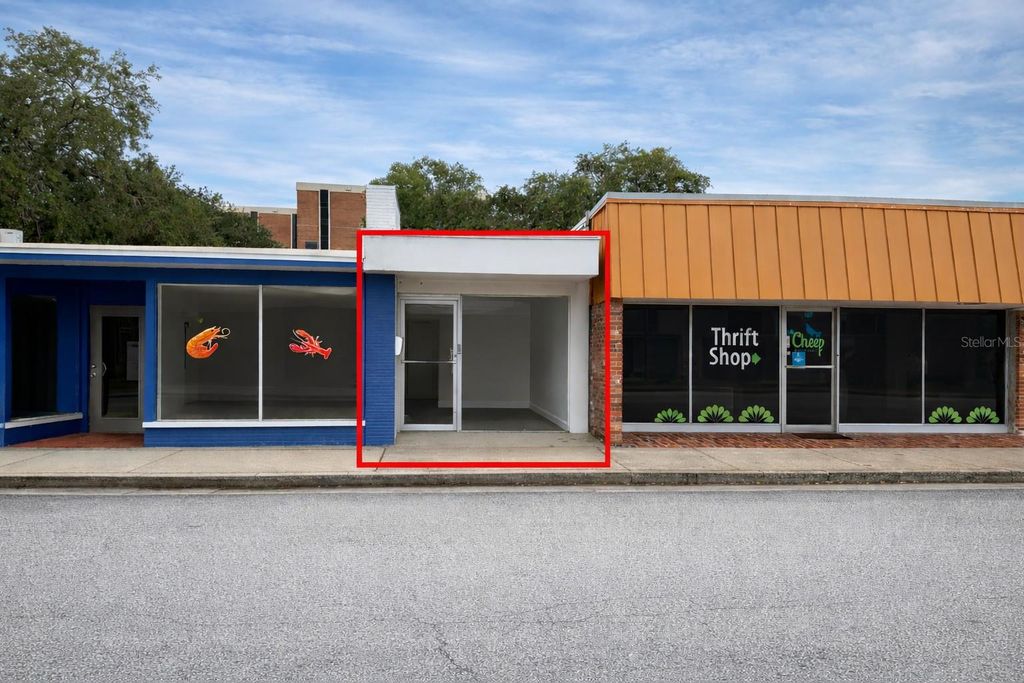 Photo of 175 Avenue A NW, Winter Haven, FL 33881 (MLS # L4960965)