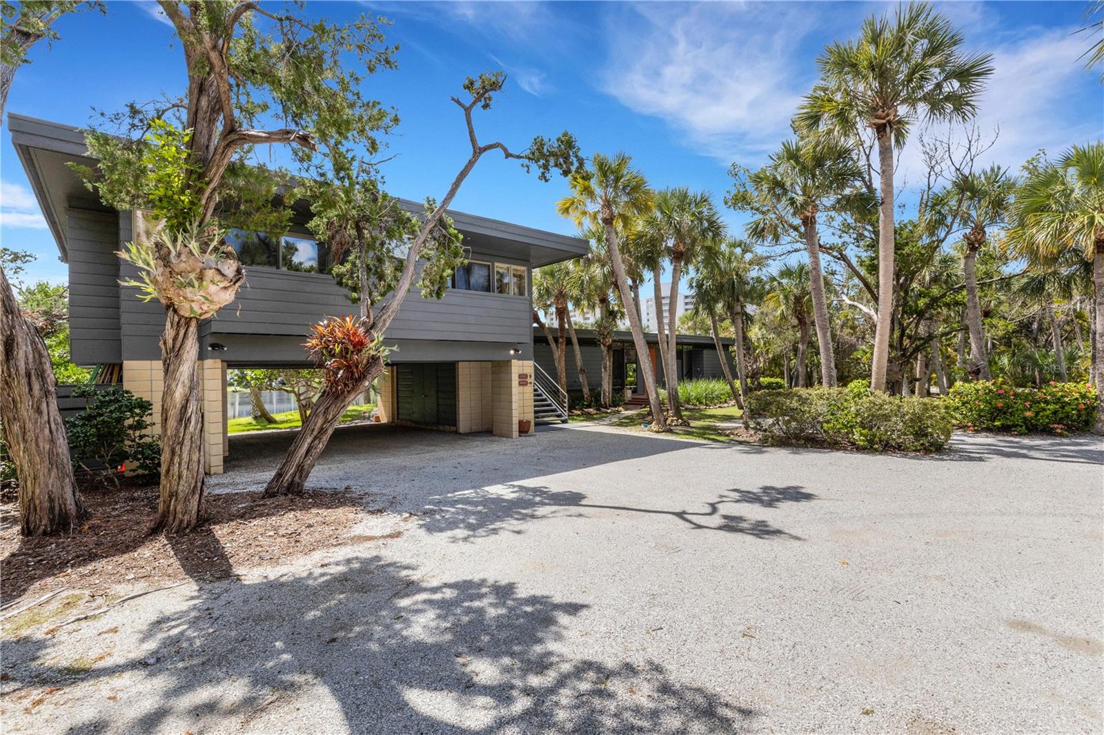 SANDY HOOK - Residential