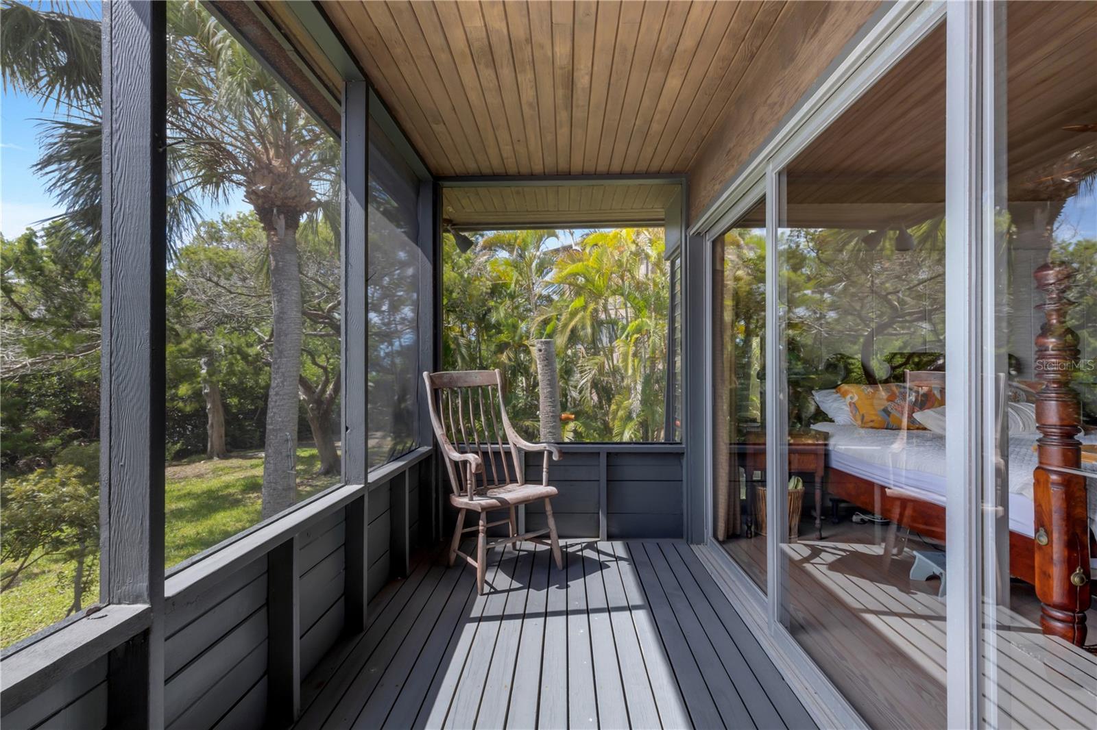 SANDY HOOK - Residential