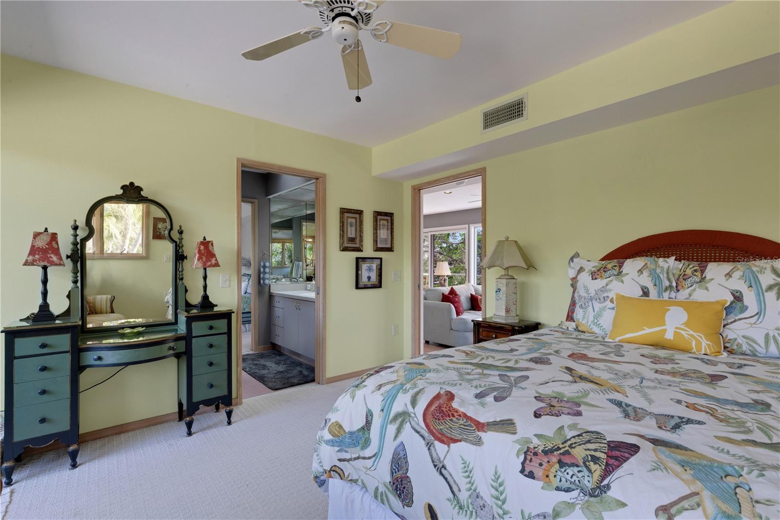SANDY HOOK - Residential