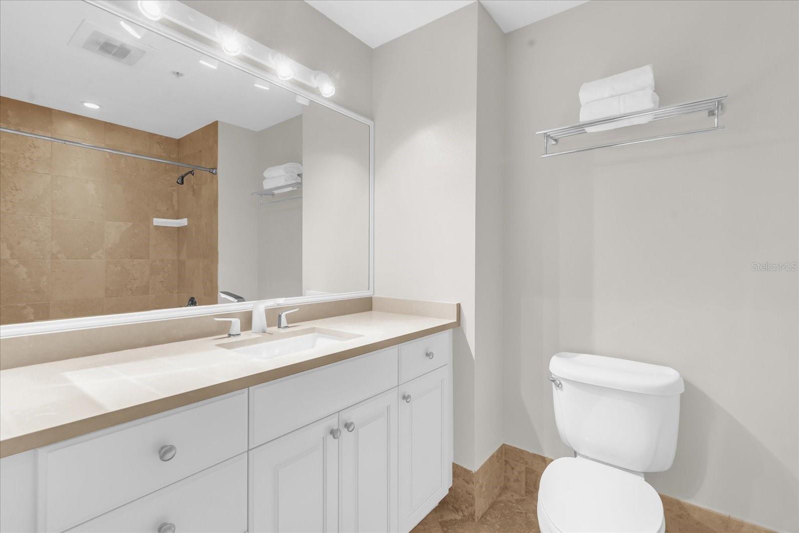 LAGUNA AT RIVIERA DUNES II OR2087/6469 - Residential