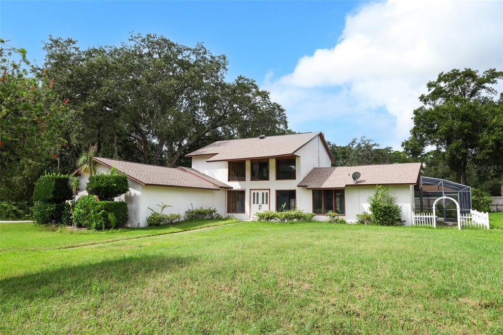 Photo of 312 Kimberly Court, Sanford, FL 32771 (MLS # O6447807)