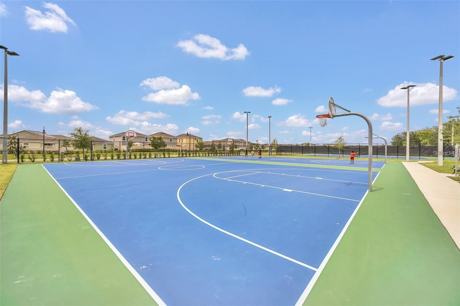 STOREY CREEK - Residential