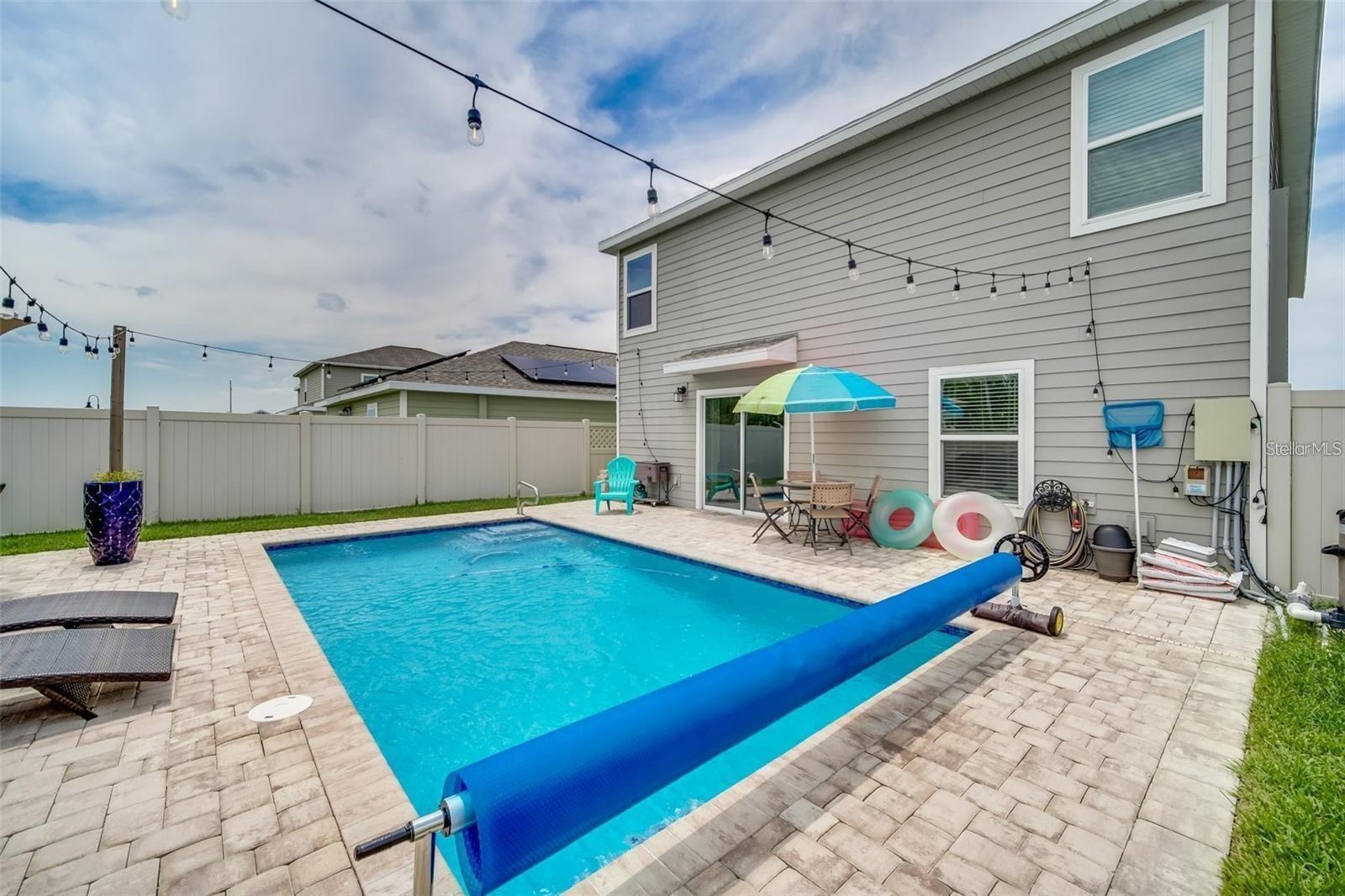 STOREY CREEK - Residential