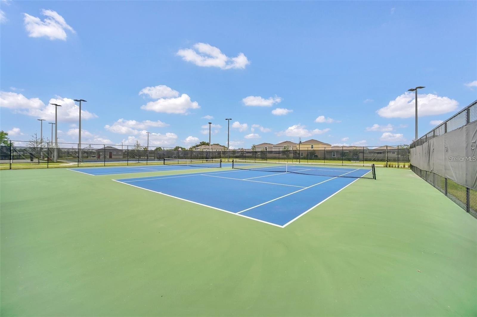 STOREY CREEK - Residential