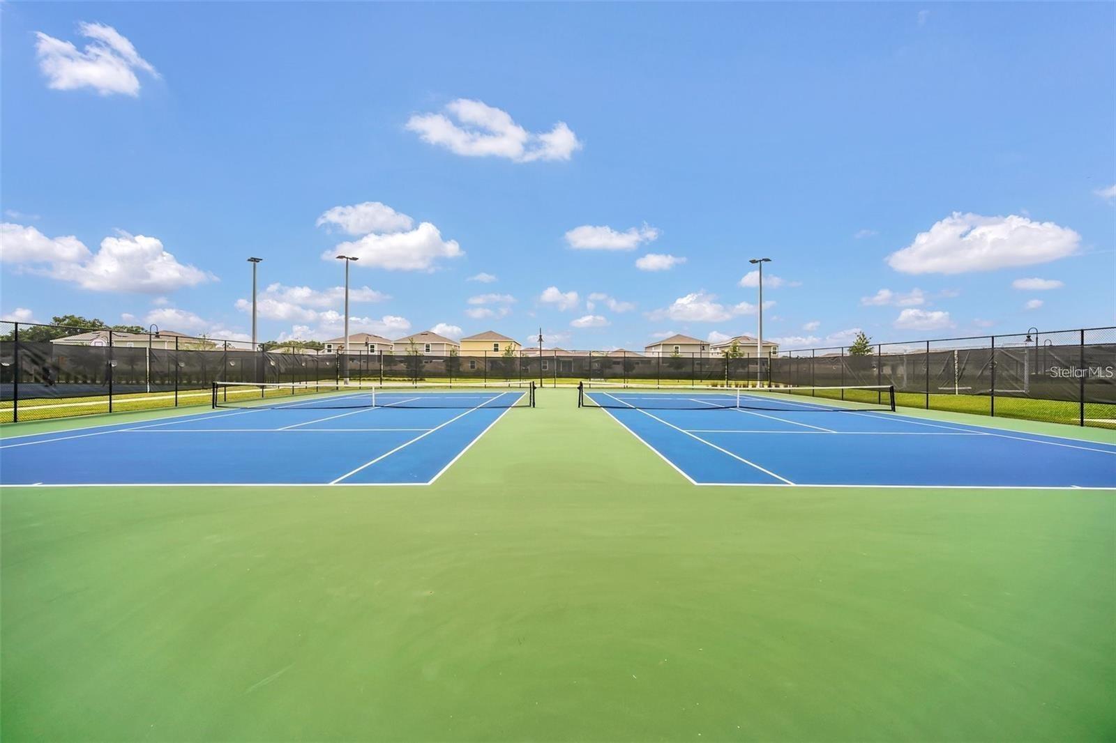 STOREY CREEK - Residential