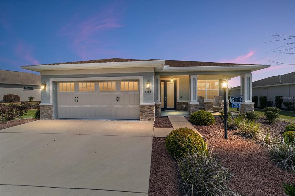 Photo of 8862 SW 103rd Circle, Ocala, FL 34481 (MLS # OM721624)