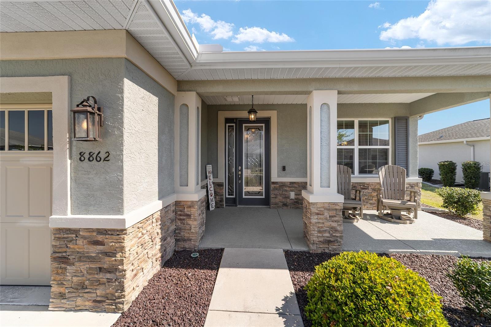 ON TOP OF THE WORLD - Residential