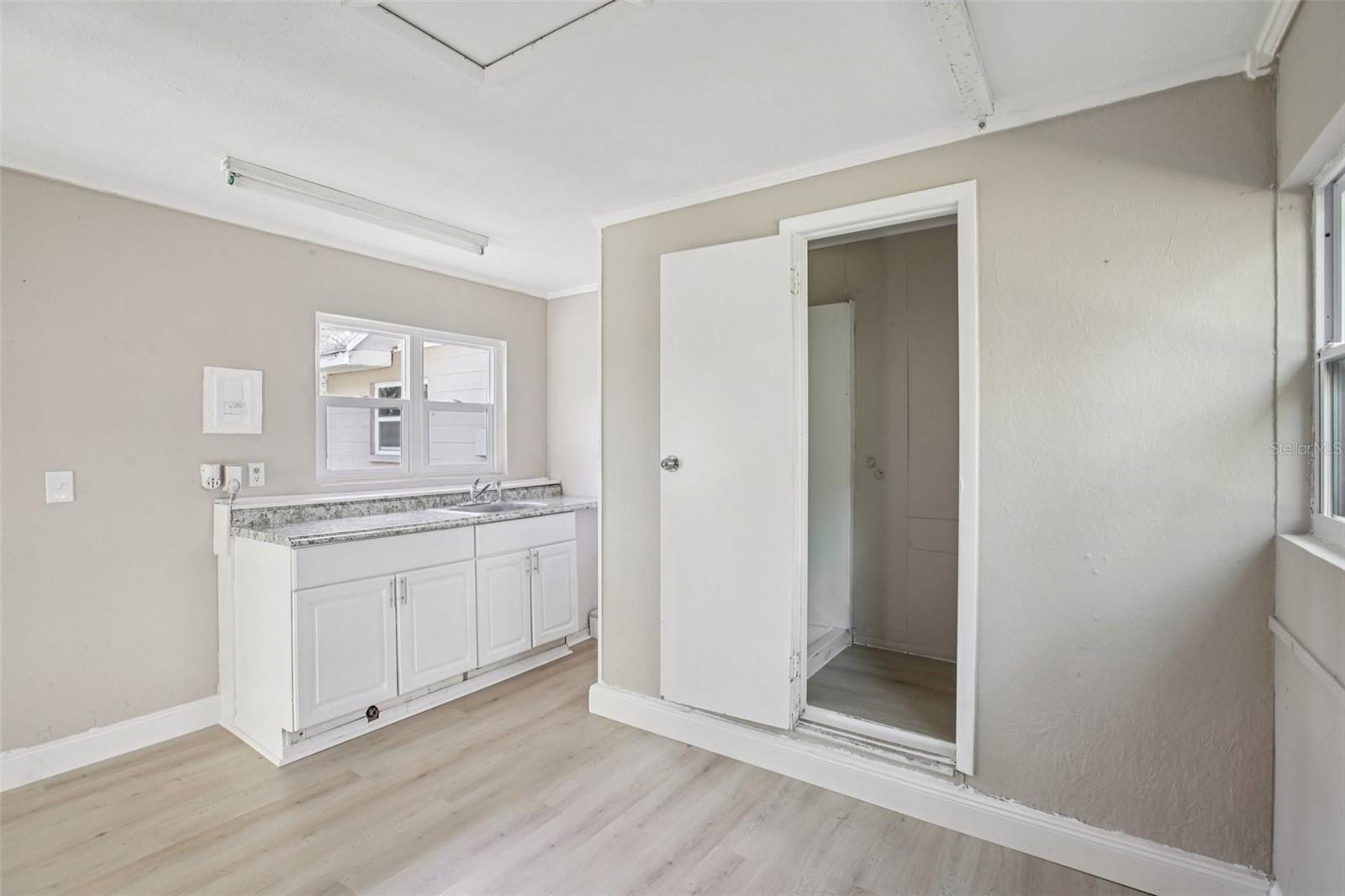 MANRING & EMERY SUB - Residential