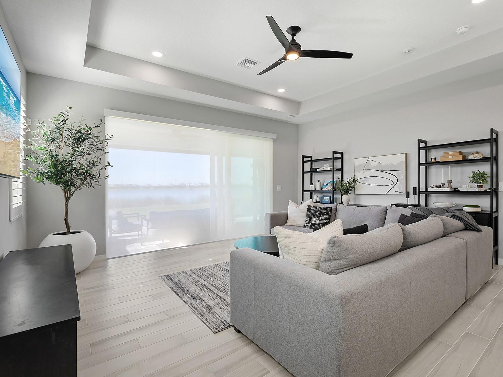 LAKEHOUSE COVE/WATERSIDE PH 4 - Residential