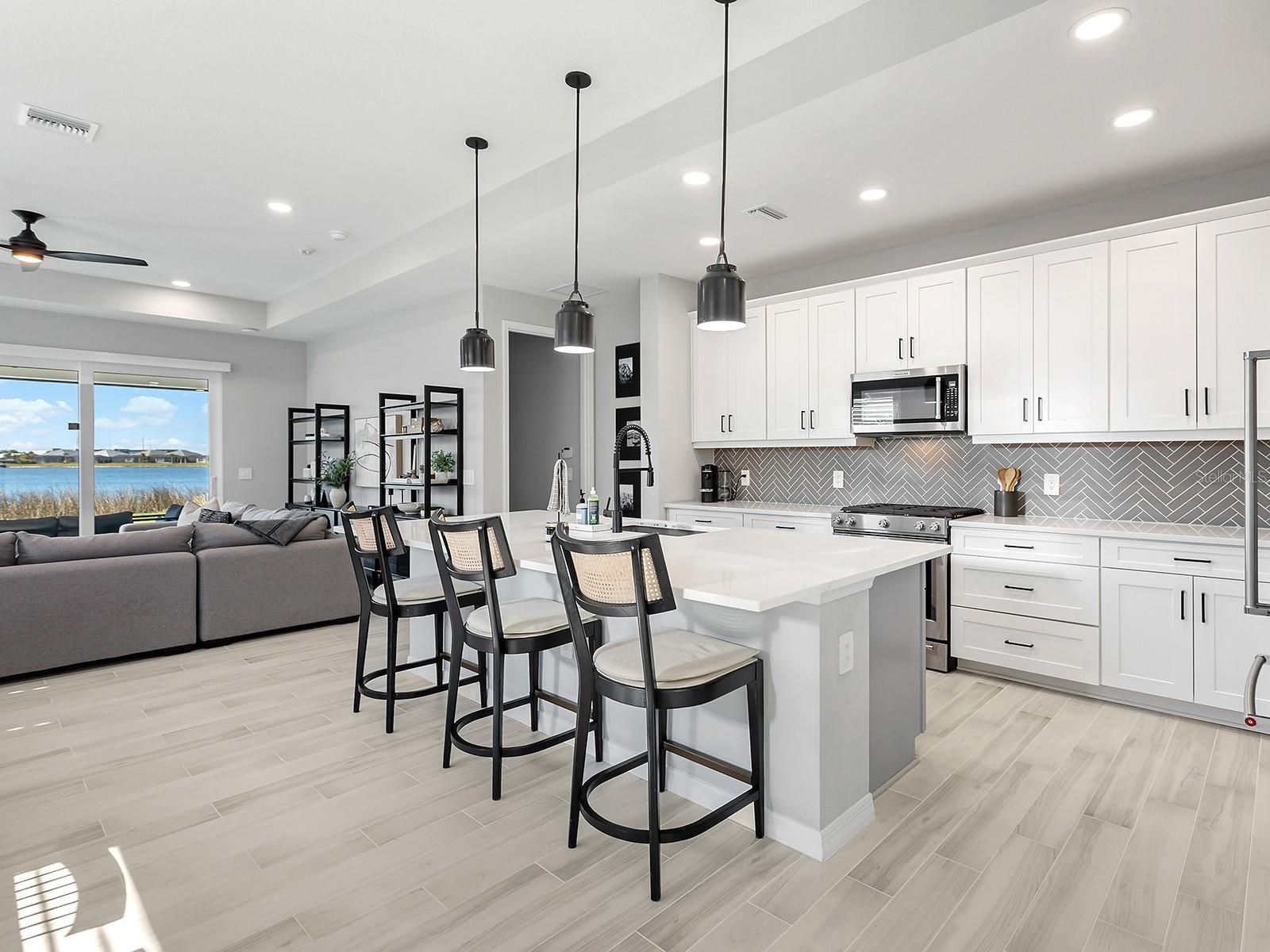 913 CROSSWIND AVENUE