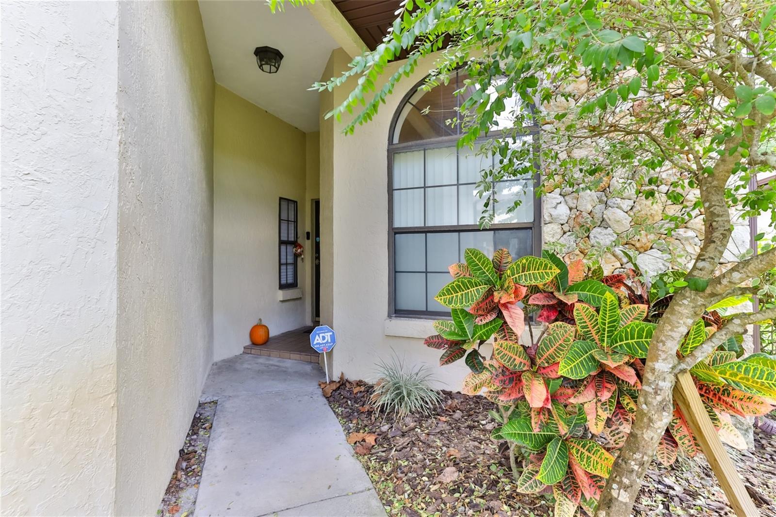 SUNSET PINES TWNHMS - Residential