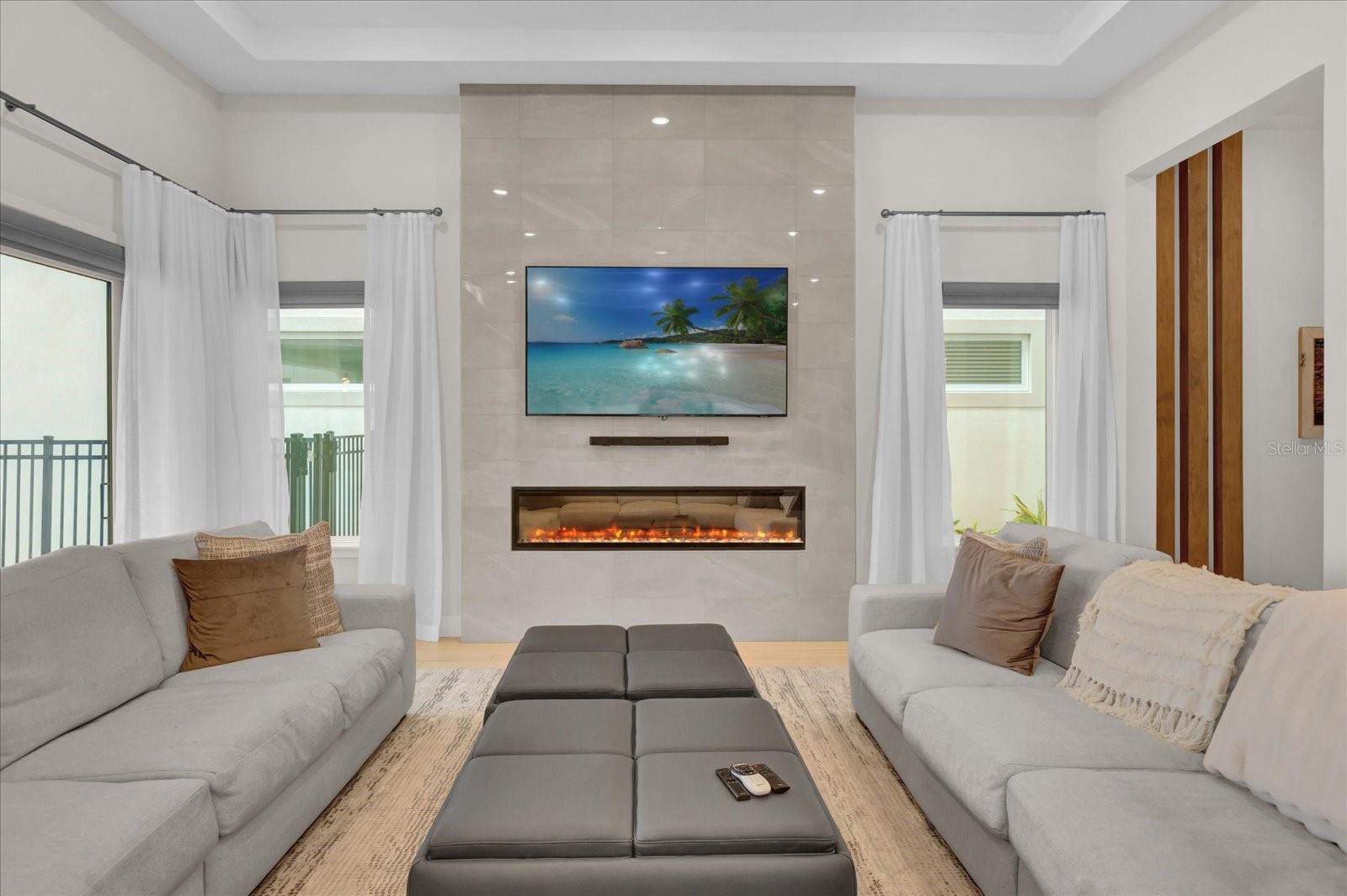 REUNION WEST FAIRWAYS 17 & 18 REP - Residential