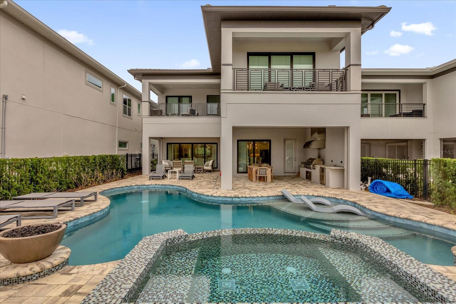 REUNION WEST FAIRWAYS 17 & 18 REP - Residential