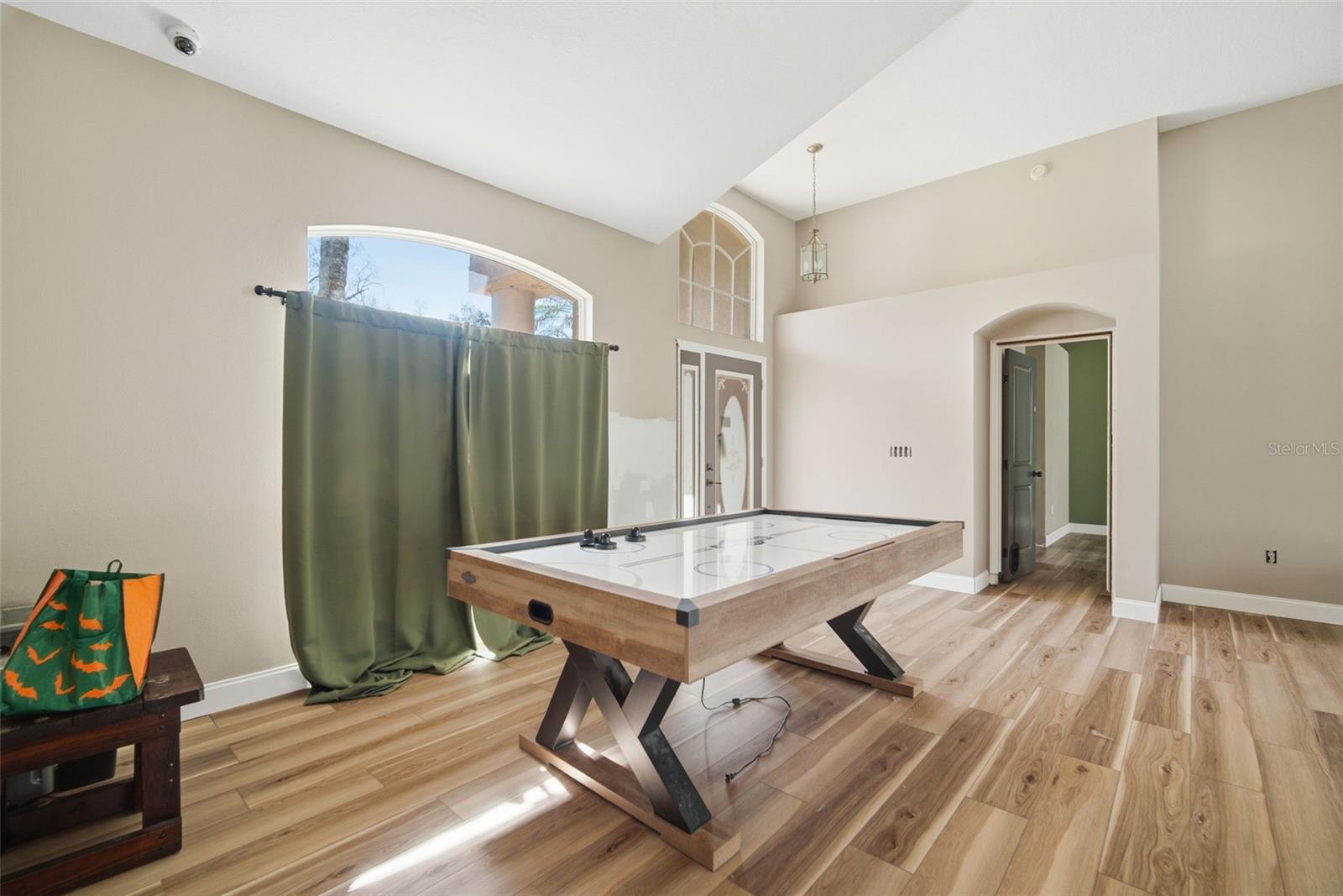 28427 OPENFIELD LOOP