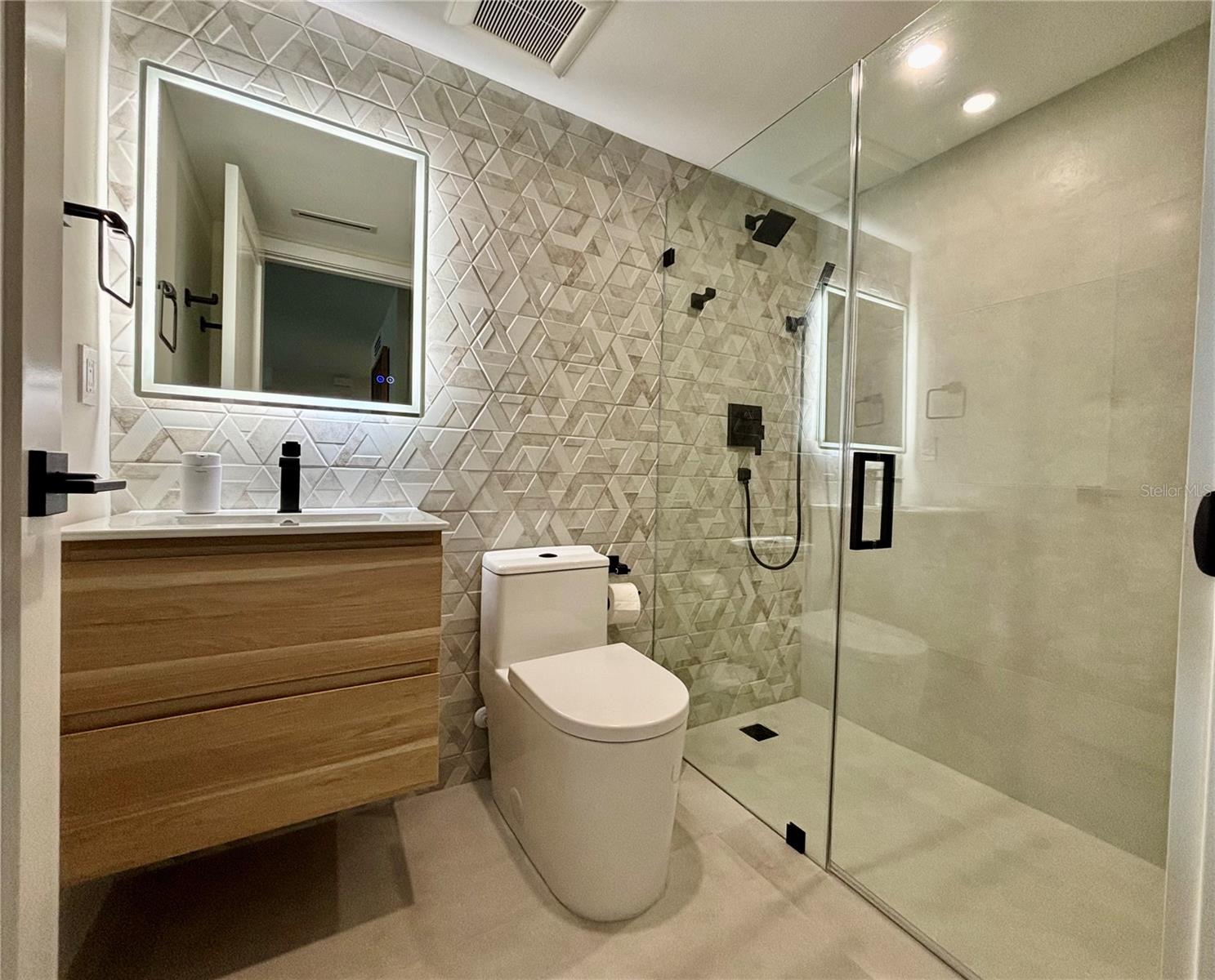 PEPPERTREE BAY I - Residential