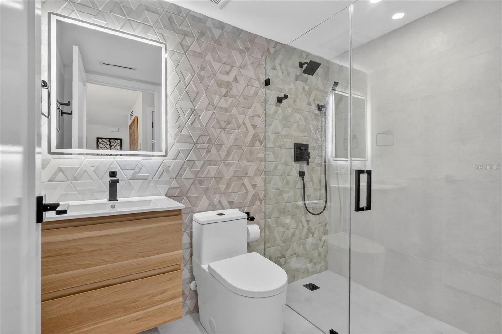 PEPPERTREE BAY I - Residential