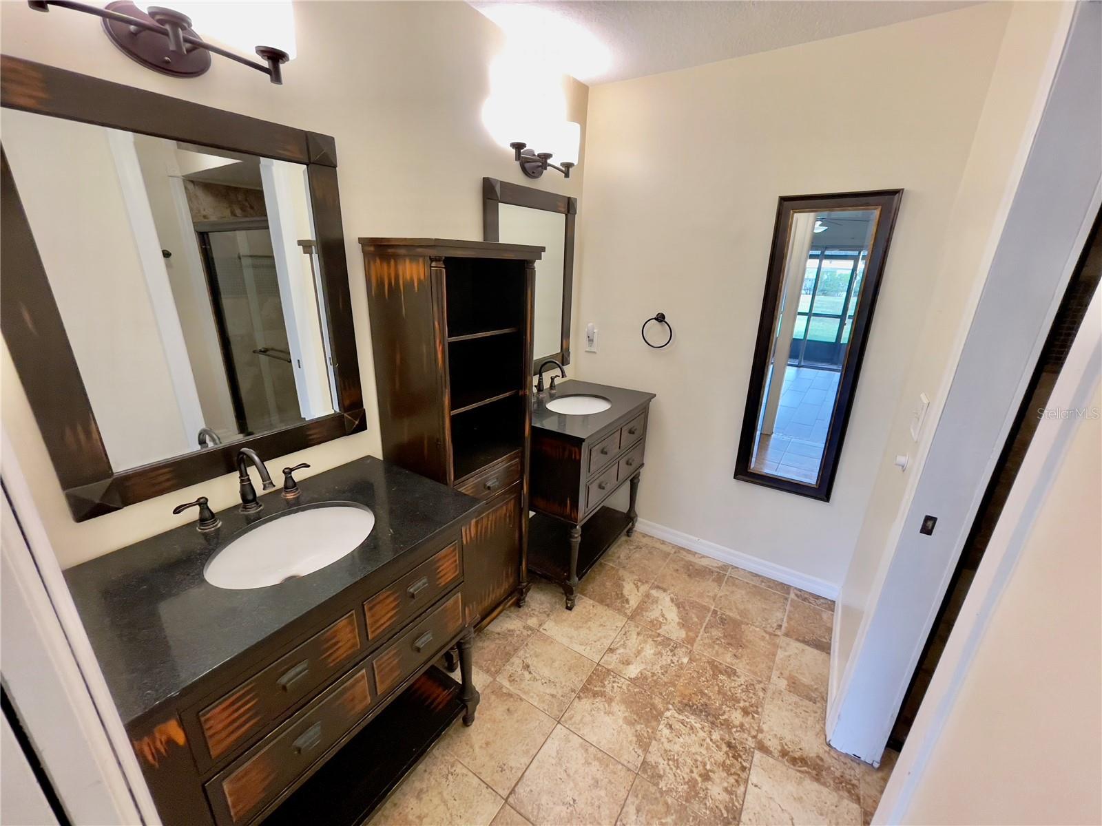 TUSCANY PLACE PH 1 - Residential Lease