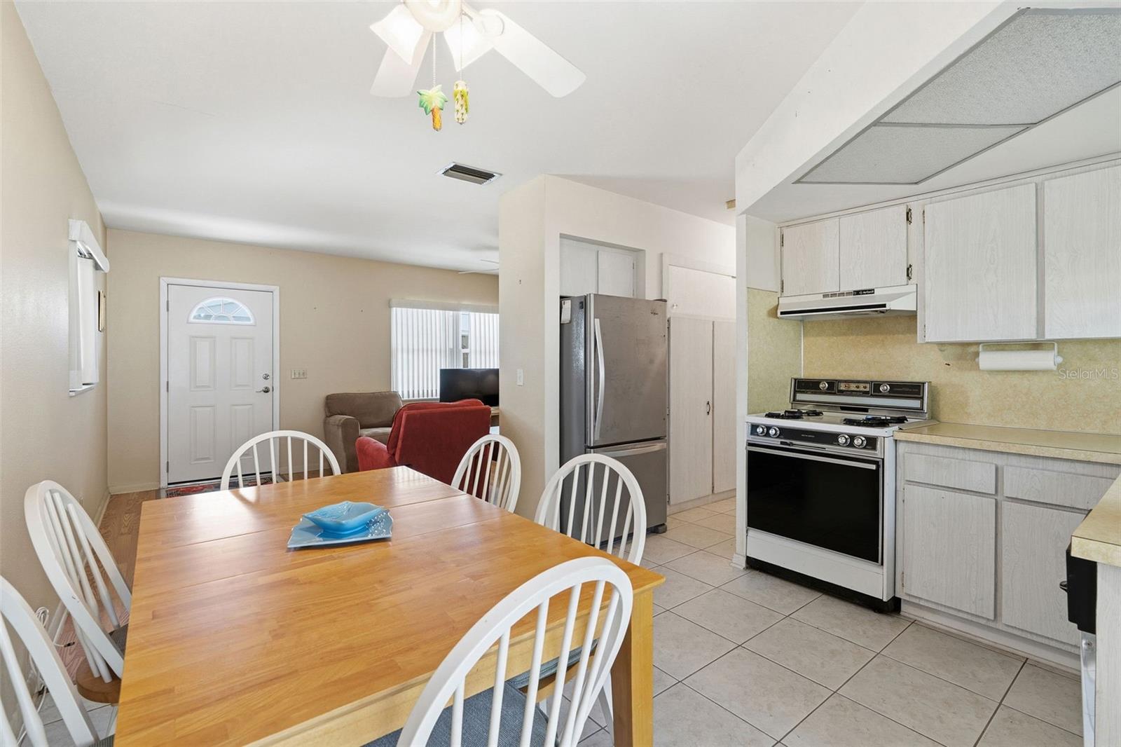 SEMINOLE HILL VILLAS - Residential