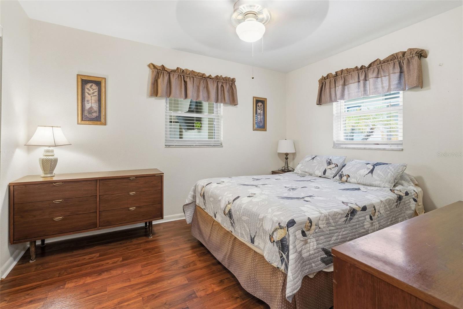 SEMINOLE HILL VILLAS - Residential